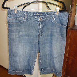 SOLO WORKS NEW YORK BERMUDA SHORT SZ MIDRISE NW
